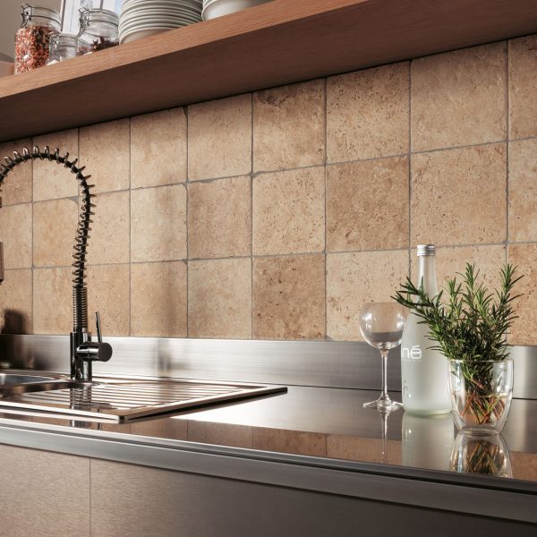 Piastrelle effetto travertino